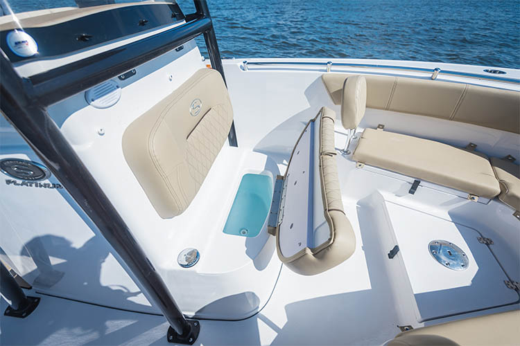 Heritage 231 Center Console Sportsman Boats